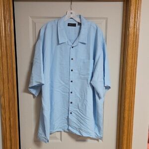 Light Blue Men's Casual Button Down Shirt